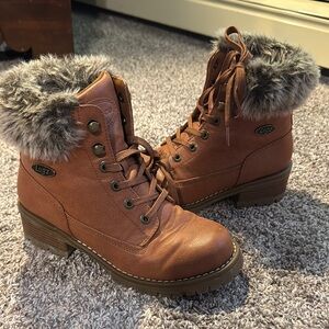 Lugz Women's 7.5  Brown Fur-Lined Boots